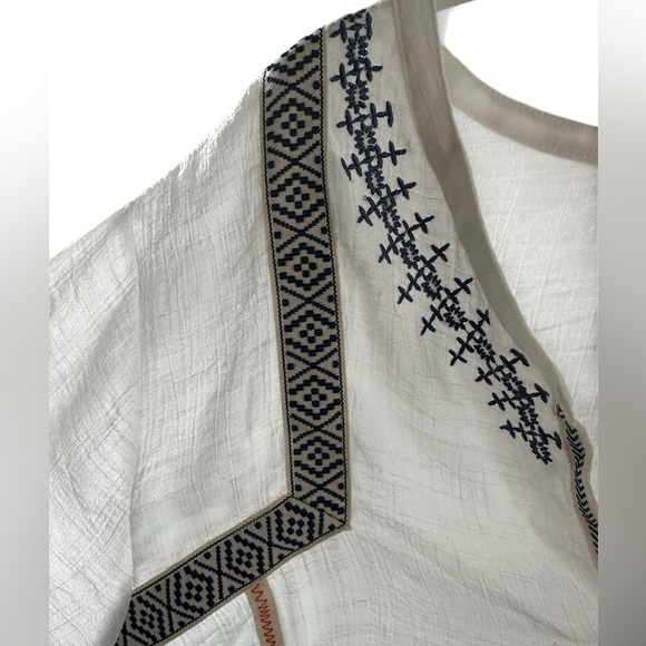 MBLM Embroidered Tunic Top – Size 3X - Picture 8 of 13